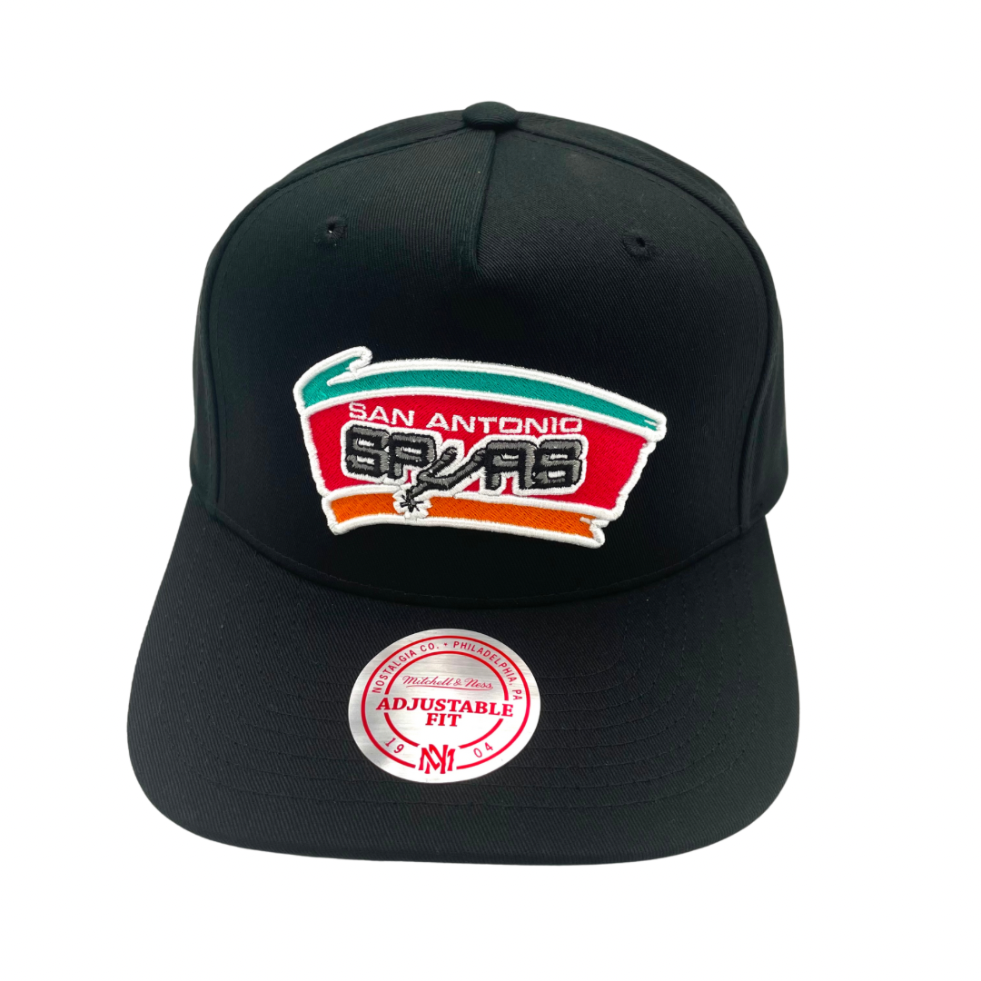 San Antonio Spurs Hat - Black NBA Team Colour Logo Hardwood Classic Snapback Cap - Mitchell & Ness