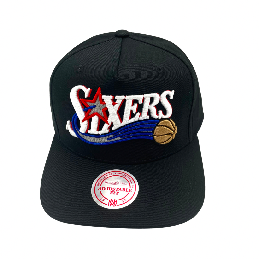 Philadelphia 76ers Hat - Black NBA Team Colour Logo Hardwood Classic Snapback Cap - Mitchell & Ness
