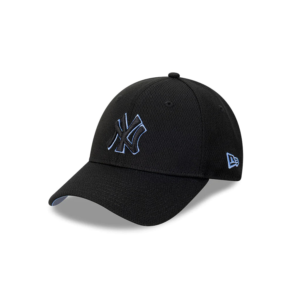 New York Yankees Hat - Dashmark Seasonal Black Copen Blue MLB 9Forty Strapback Cap - New Era