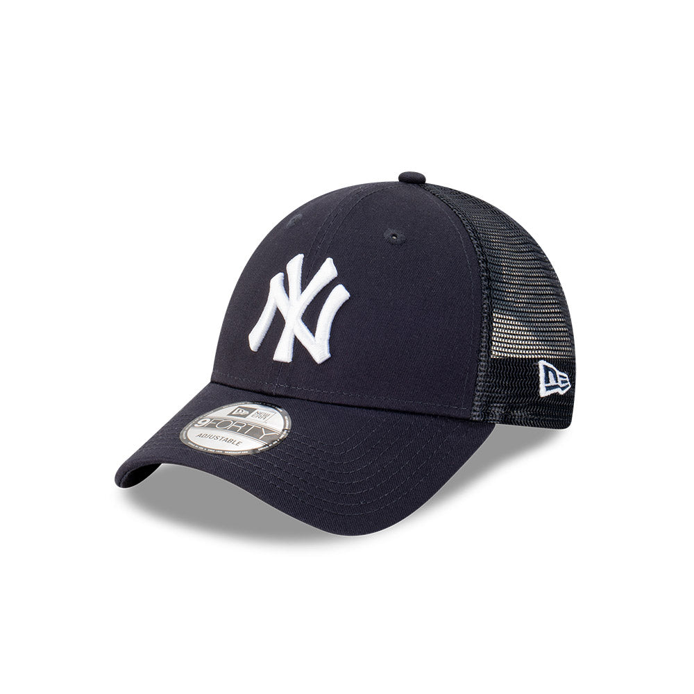 New York Yankees Hat - Official Team Colour MLB 9Forty Trucker Snapback Cap - New Era