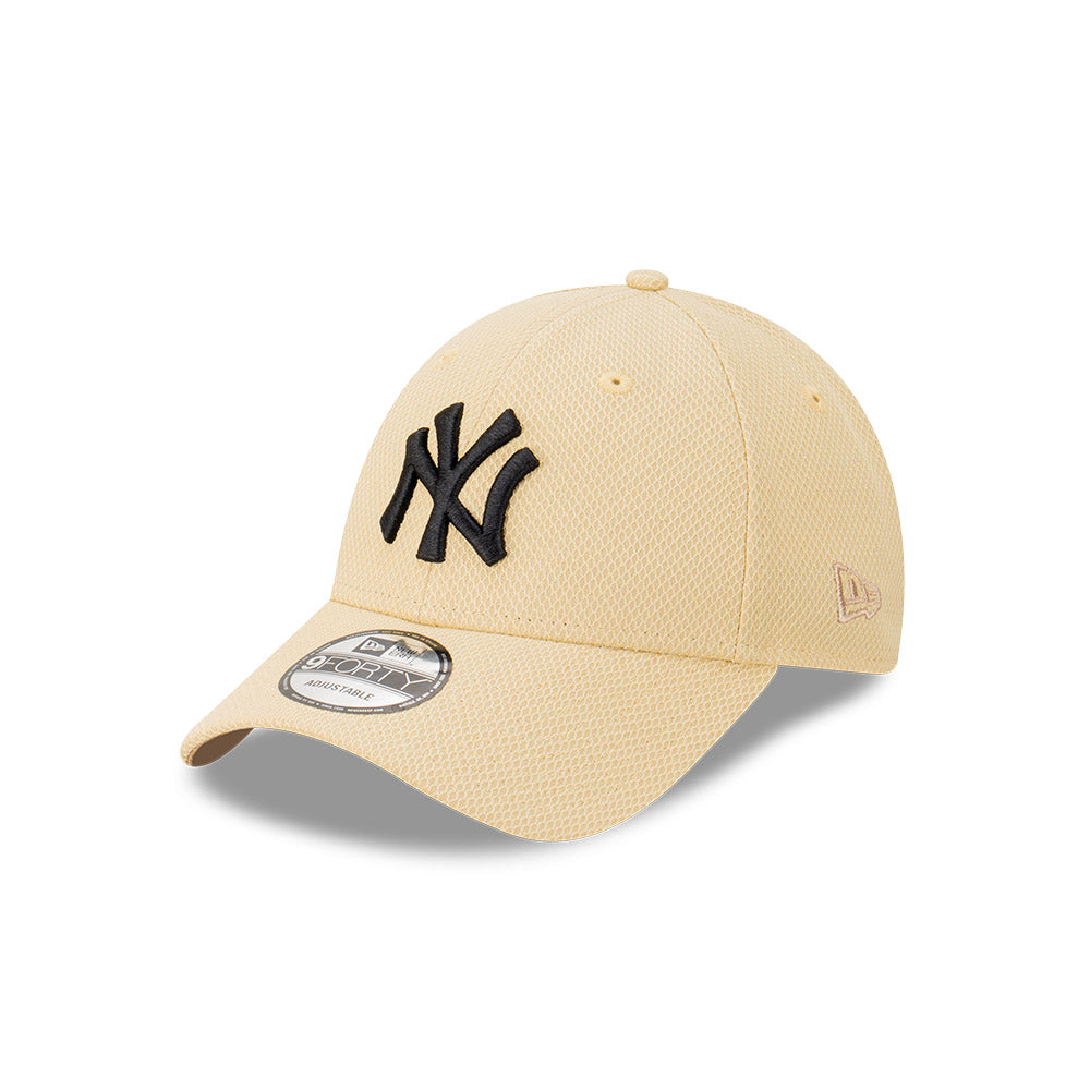 New York Yankees Hat - Khaki Diamond Mesh MLB 9Forty Strapback Cap - New Era