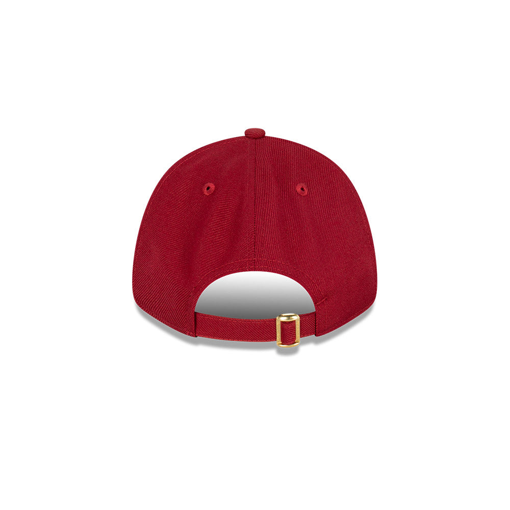 Chicago Bulls Hat - NBA Laurel Leaf Collection Red 9Forty Strapback Cap - New Era