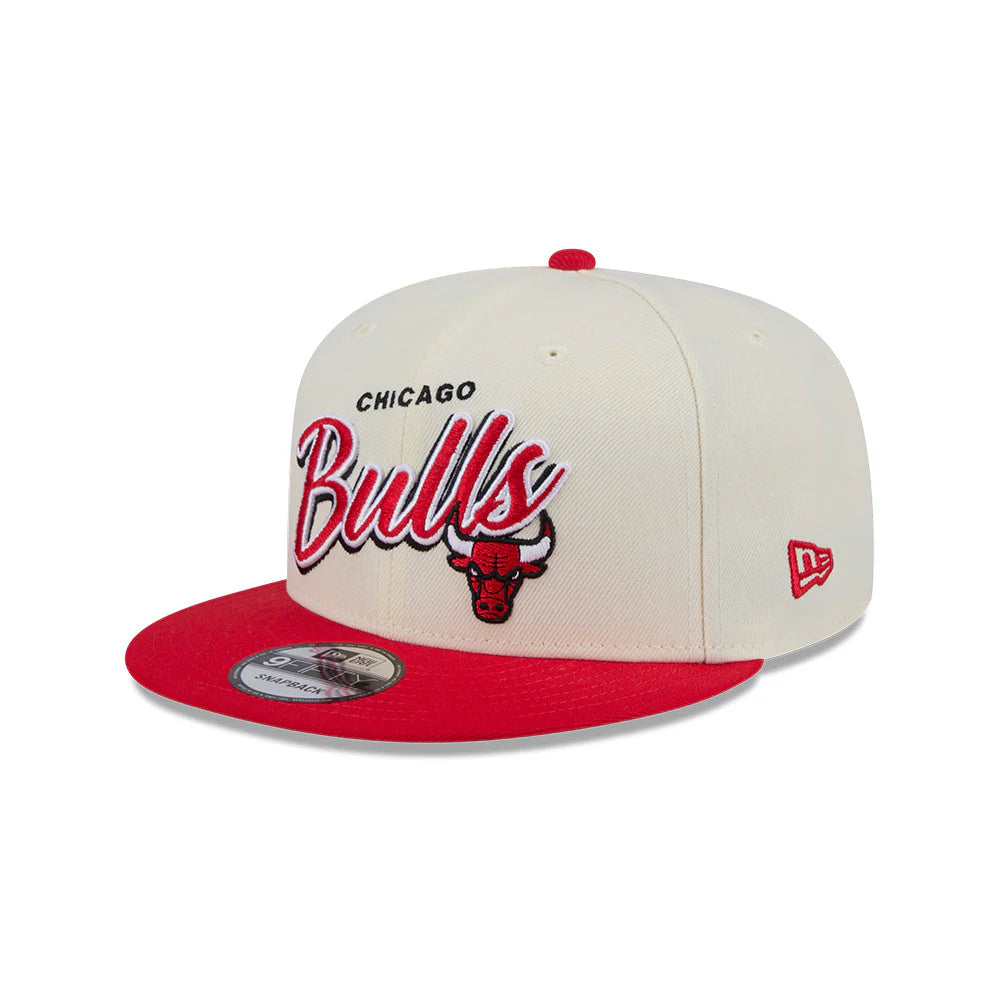 Chicago Bulls Hat - Script Chrome White OTC 2-Tone NBA 9Fifty Snapback Cap - New Era