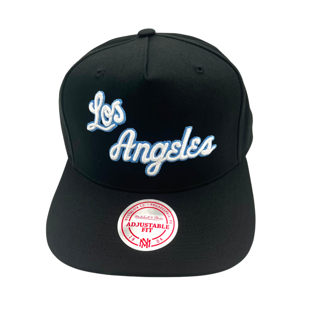 LA Lakers Hat - Black NBA Team Colour Logo Hardwood Classic Snapback Cap - Mitchell & Ness