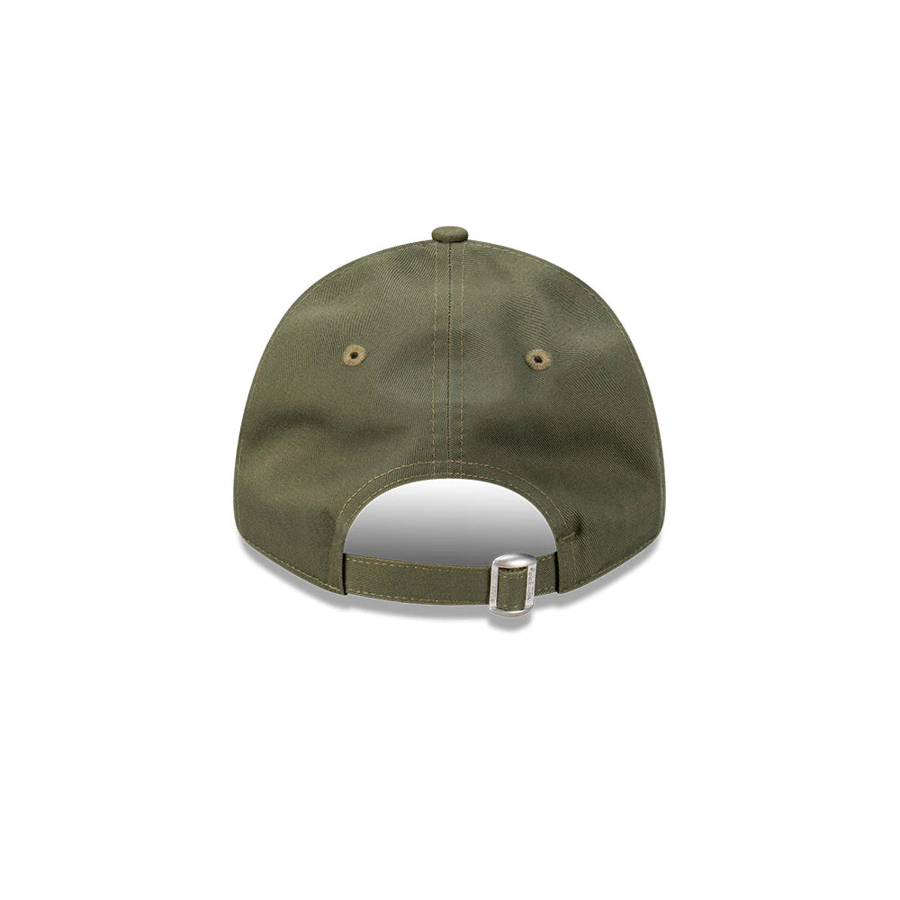 Hat Locker
