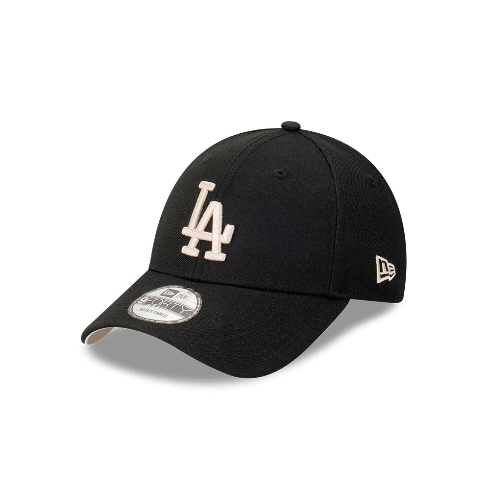 LA Dodgers Hat - Repreve Black Midi 9Forty MLB Strapback Cap - New Era