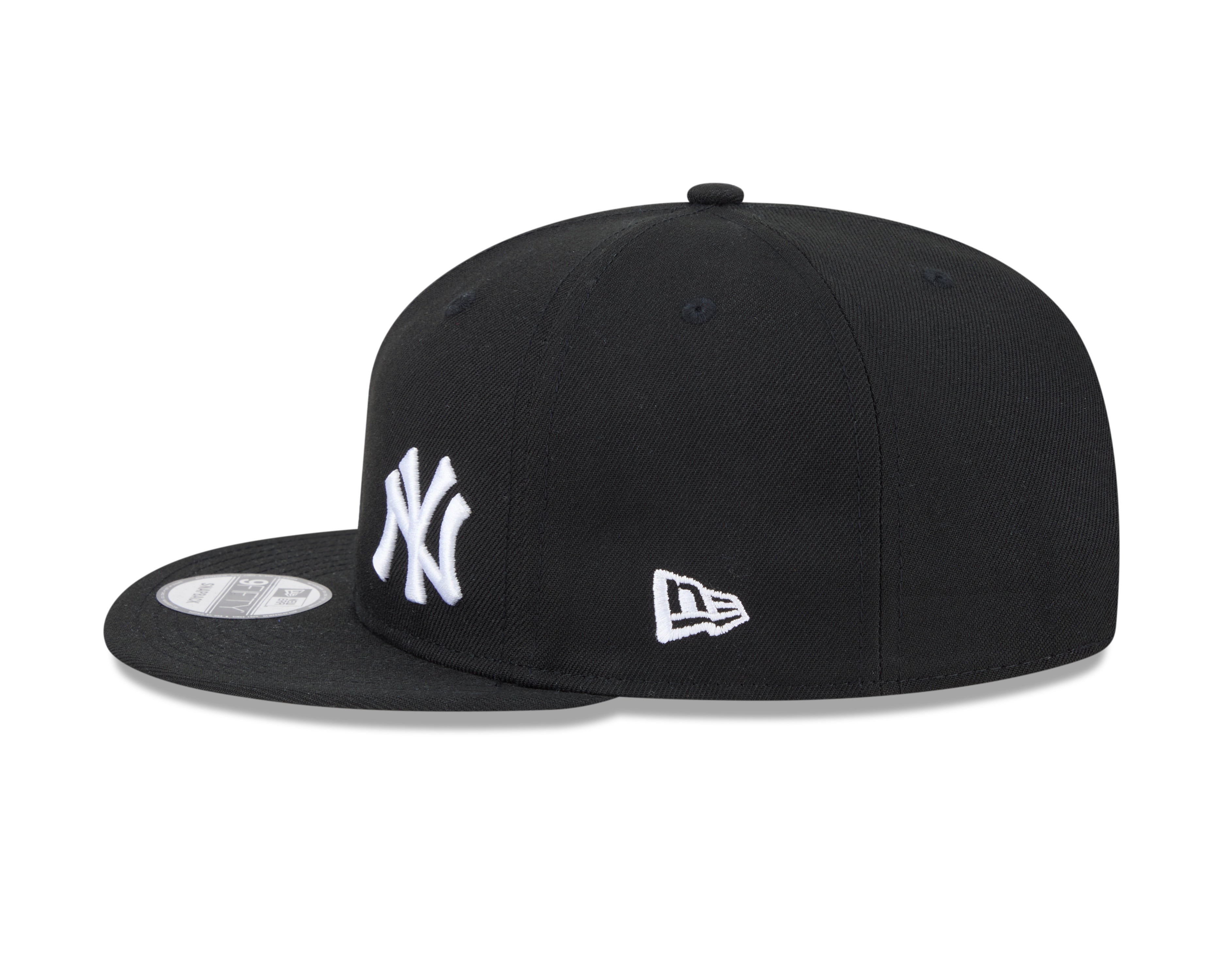 New York Yankees Hat - Black Flawless MLB 9Fifty Baseball Snapback Cap - New Era