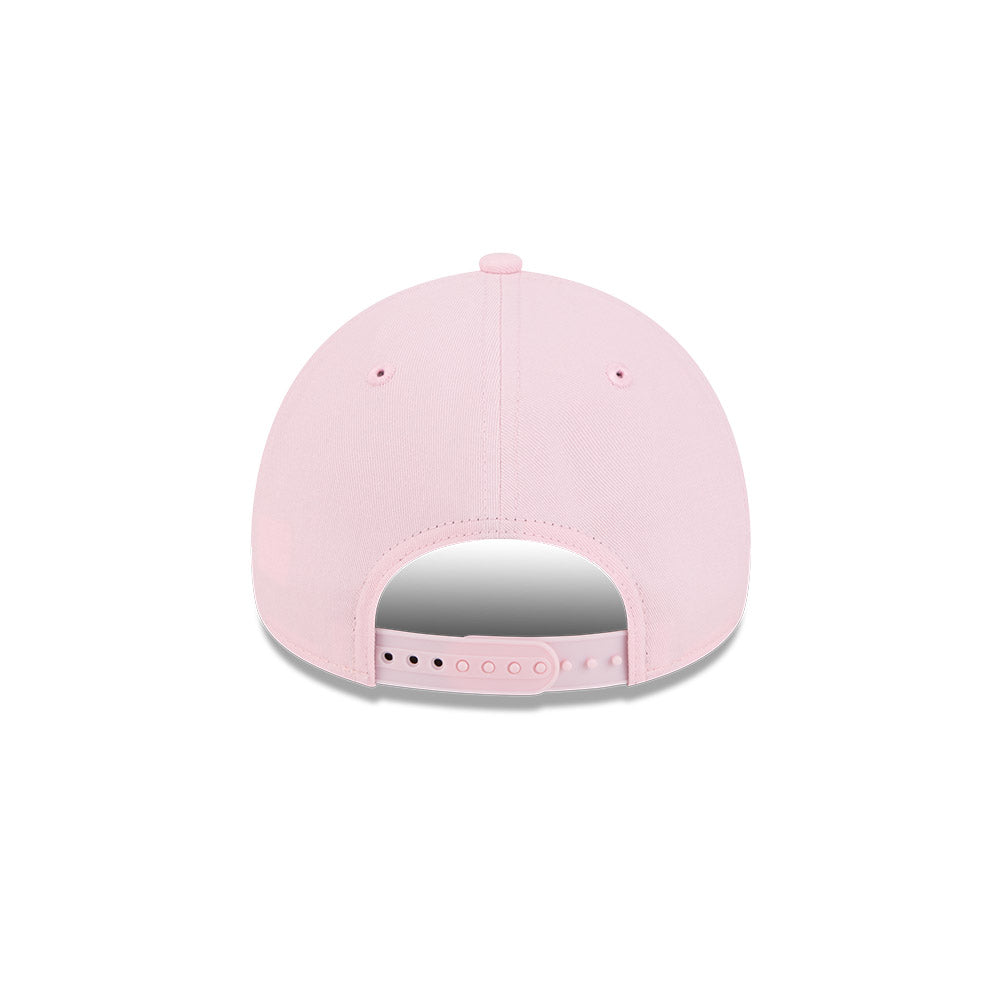Hat Locker