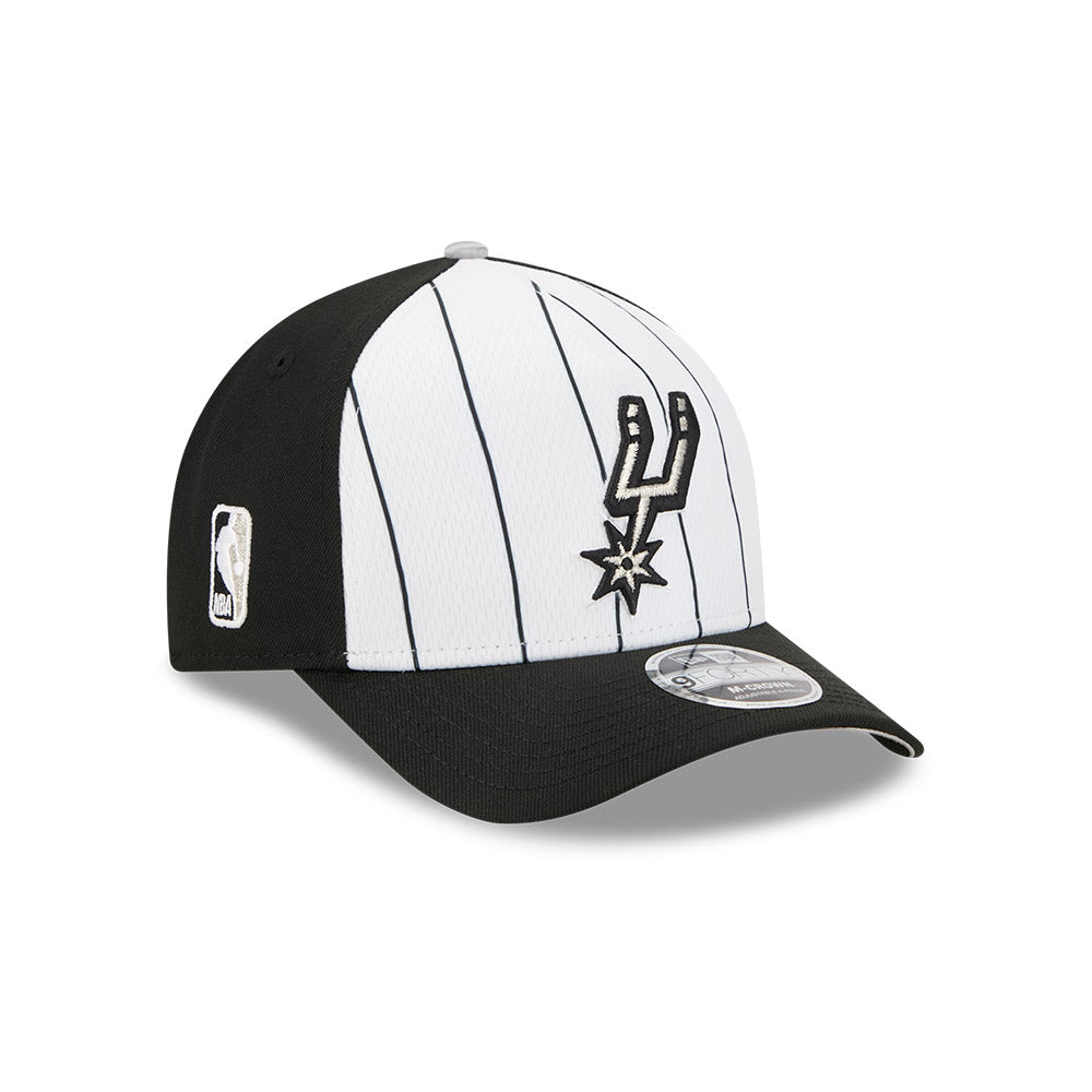 San Antonio Spurs Hat - 2025 Tip-Off 9Forty M-Crown A-Frame Snapback Cap - New Era