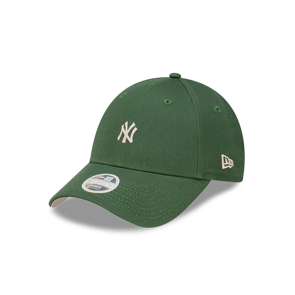 New York Yankees Women's Cap - Mini Chainstitch Cilantro Green 9Forty MLB Strapback Hat - New Era