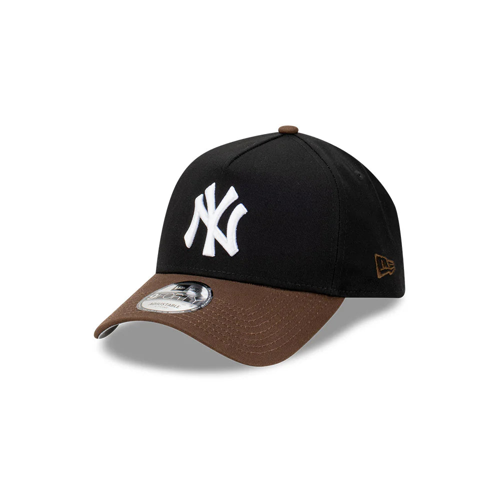 New York Yankees Hat - Blackdome 2-Tone Black Walnut 9Forty A-Frame MLB Snapback Cap - New Era