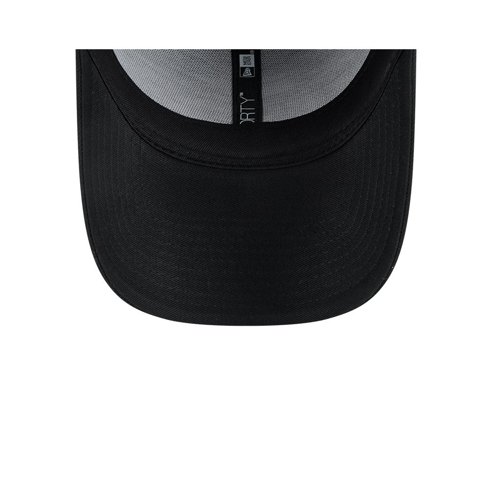 Kansas City Chiefs Hat - Metallic Black 9Forty NFL Snapback Cap - New Era