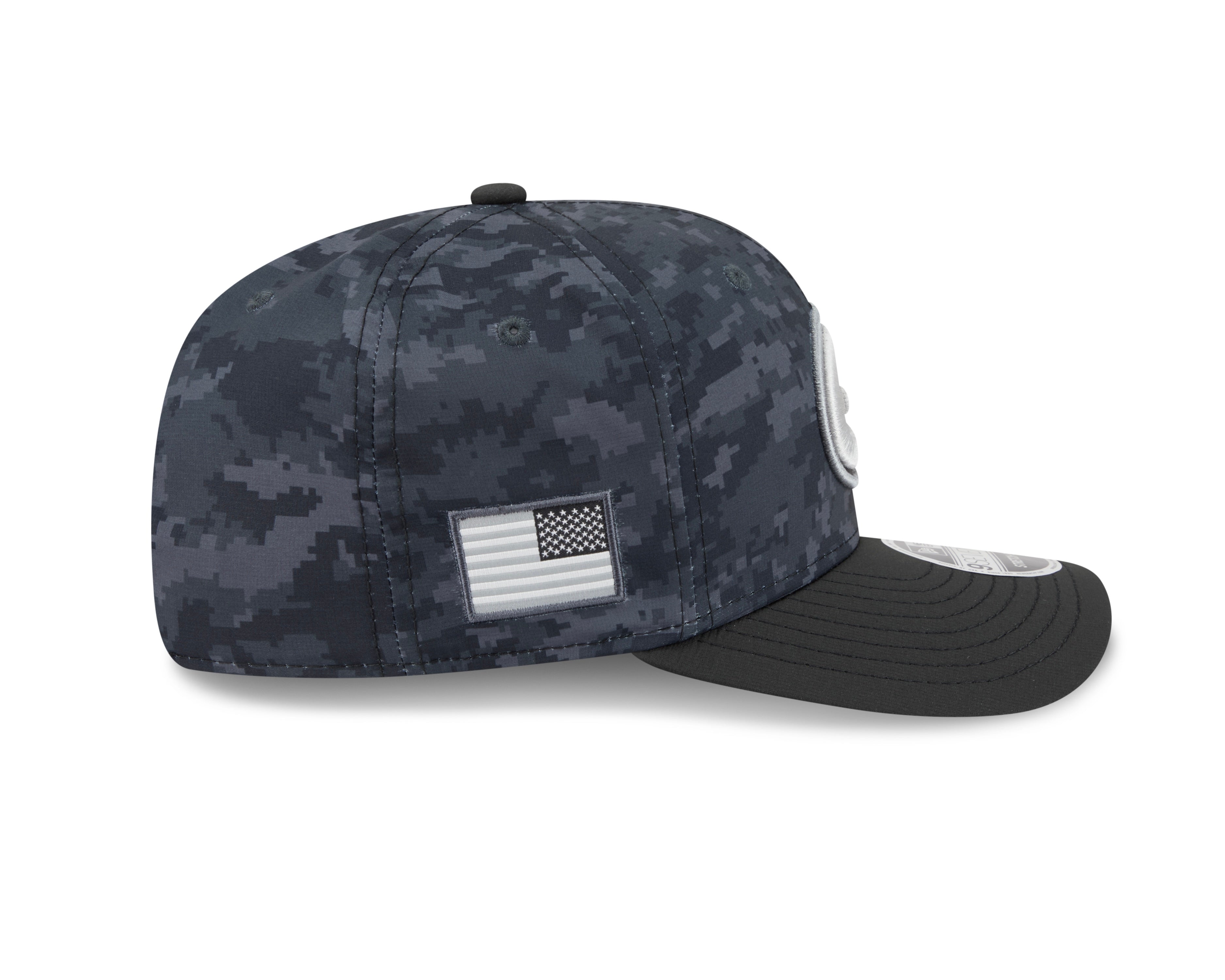 Green Bay Packers Hat - Dark Camo Salute To Service NFL 9Seventy Adjustable Stretch Snapback Cap - New Era