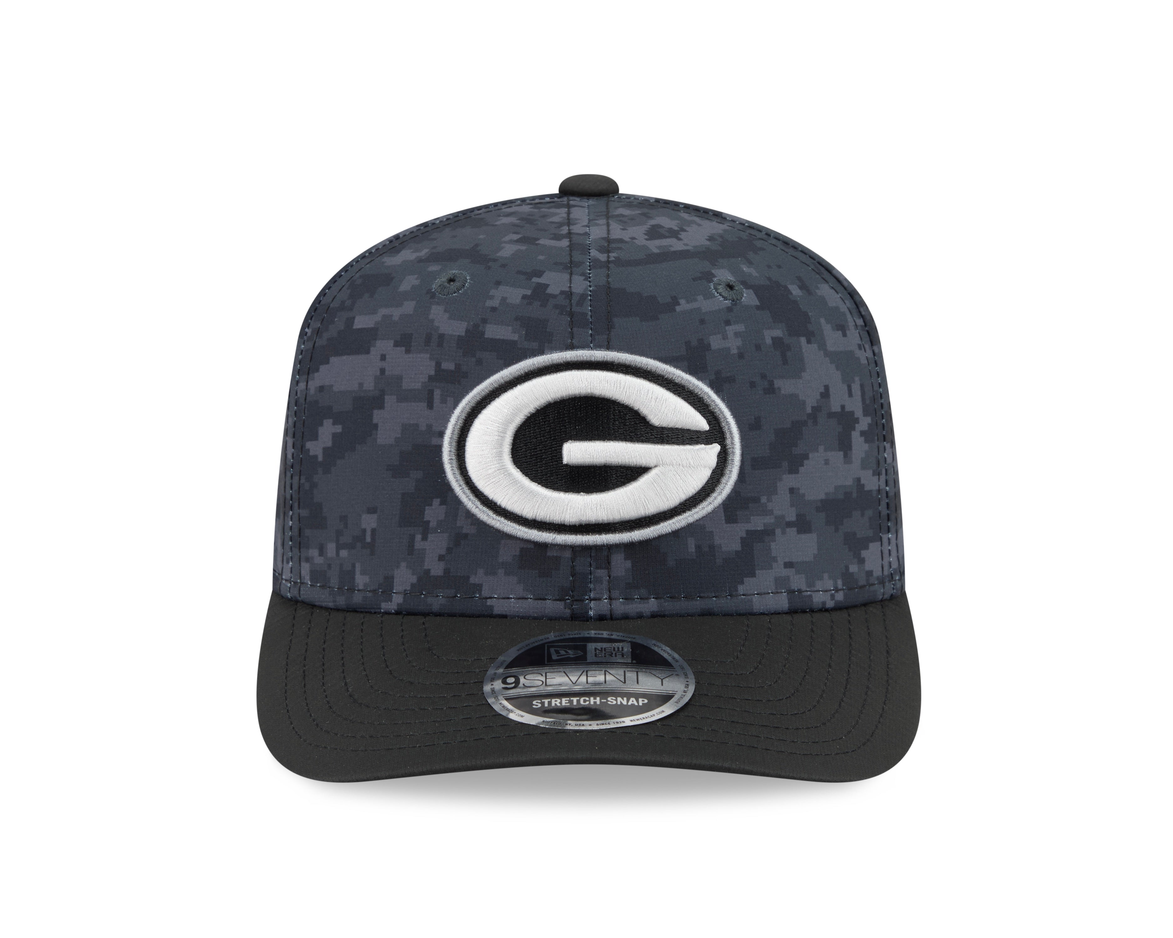 Green Bay Packers Hat - Dark Camo Salute To Service NFL 9Seventy Adjustable Stretch Snapback Cap - New Era