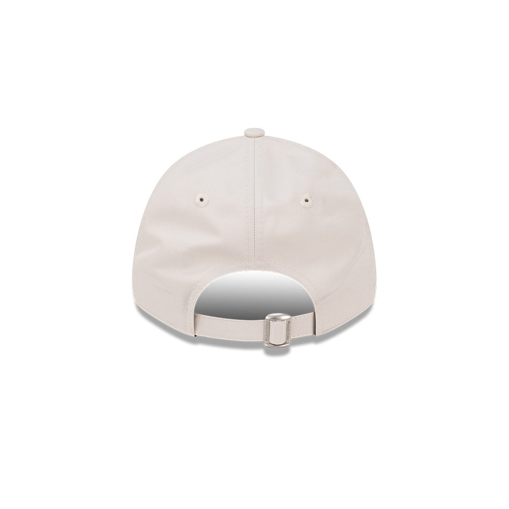 Hat Locker