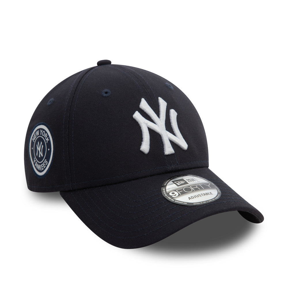 New York Yankees Hat - MLB Side Patch Black 9Forty Strapback Cap - New Era