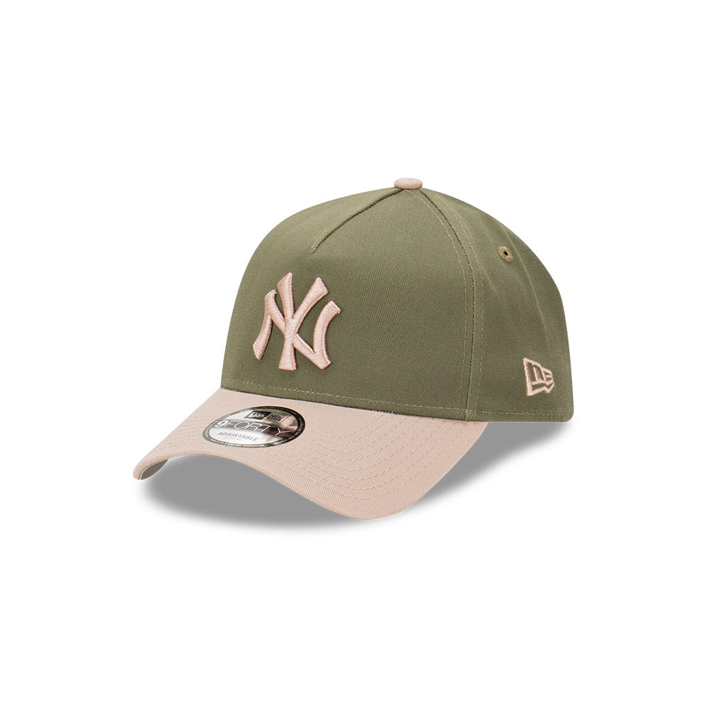 New York Yankees Hat - Vintage Olive 2-Tone 9Forty A-Frame MLB Snapback Cap - New Era