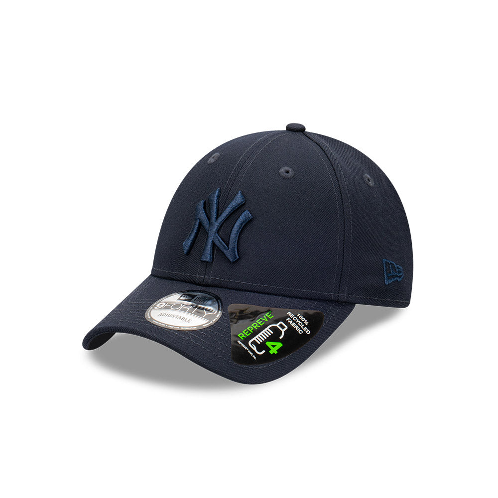 New York Yankees Hat - Navy Tonal Repreve 9Forty MLB Snapback Cap - New Era