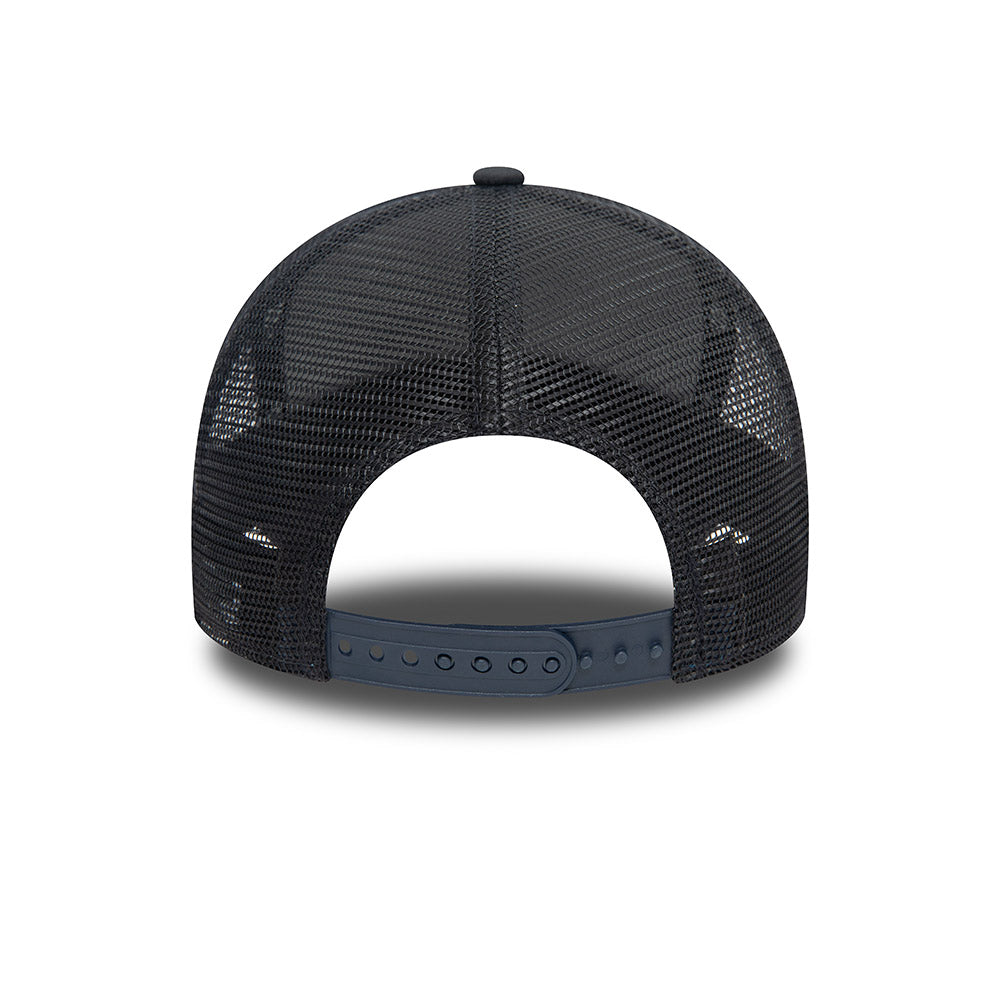 Hat Locker