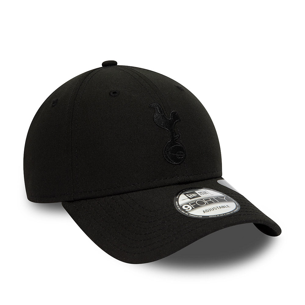 Hat Locker