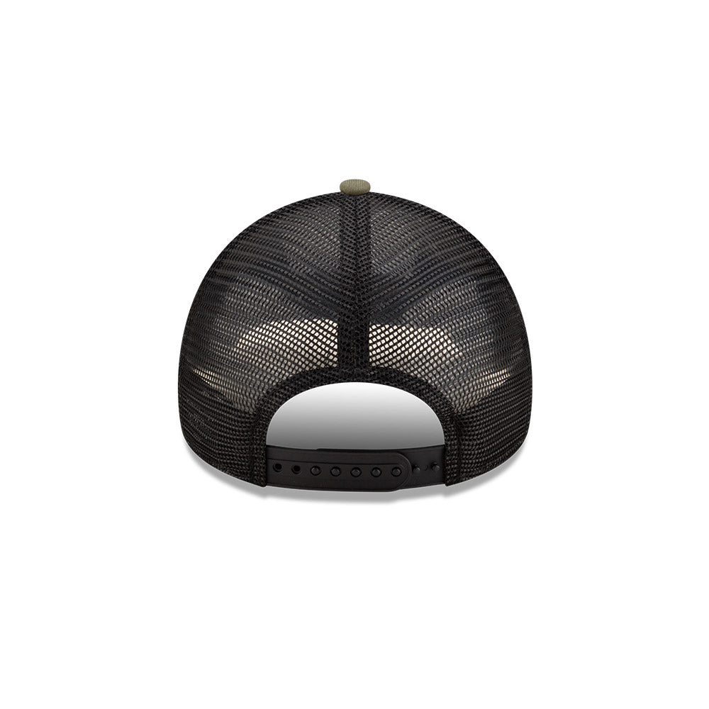 Hat Locker