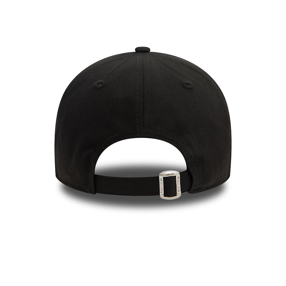 Hat Locker