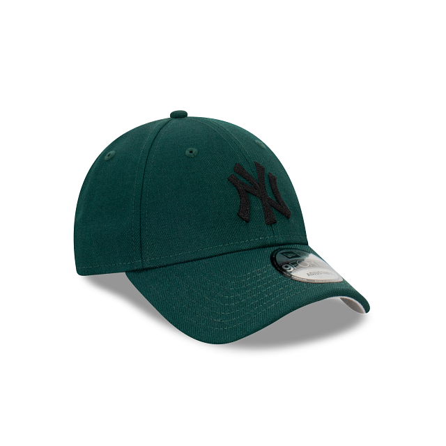 New York Yankees Hat - Dark Green 9Forty MLB - New Era