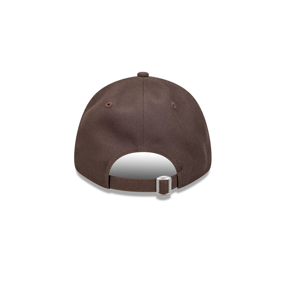 Hat Locker