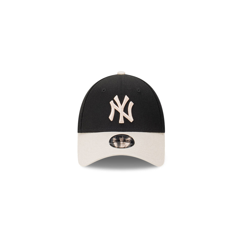 Hat Locker