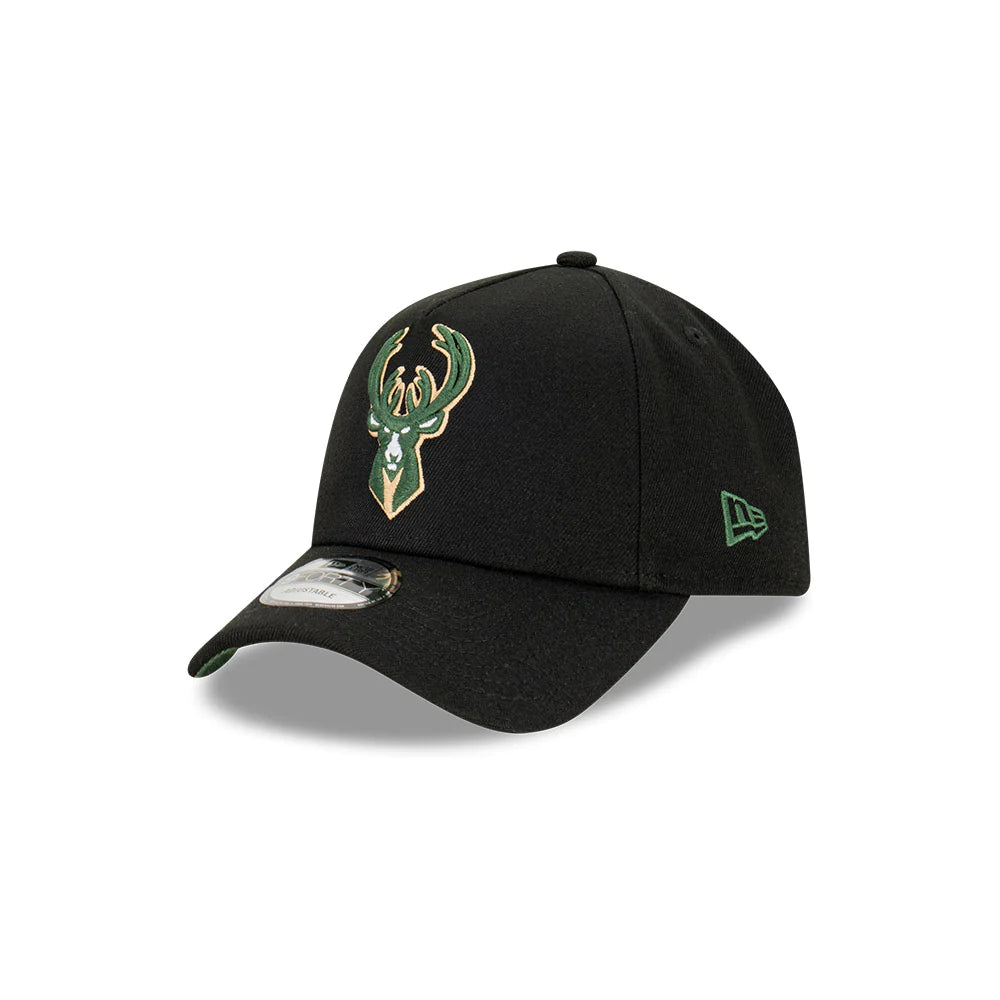 Milwaukee Bucks Hat - A-Frame 9Forty NBA Champs Larry O'brien Trophy Snapback Cap - New Era