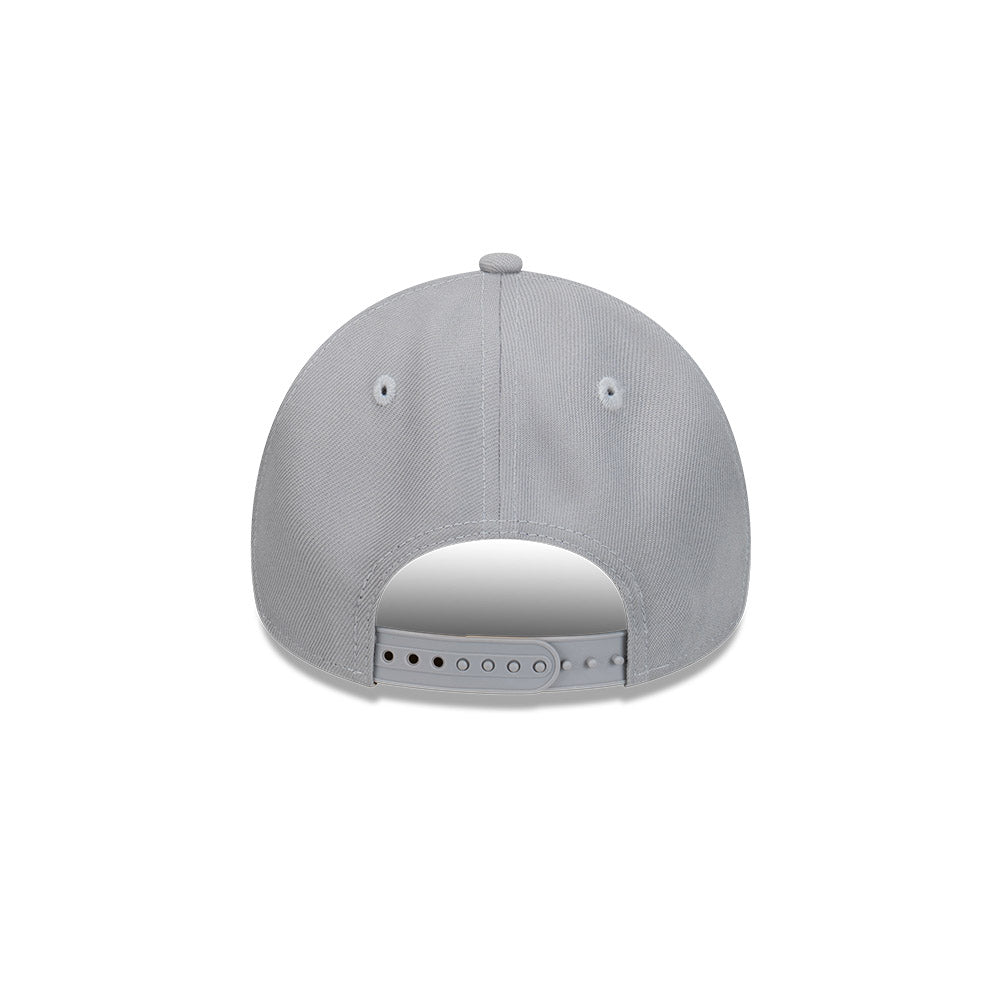 Hat Locker