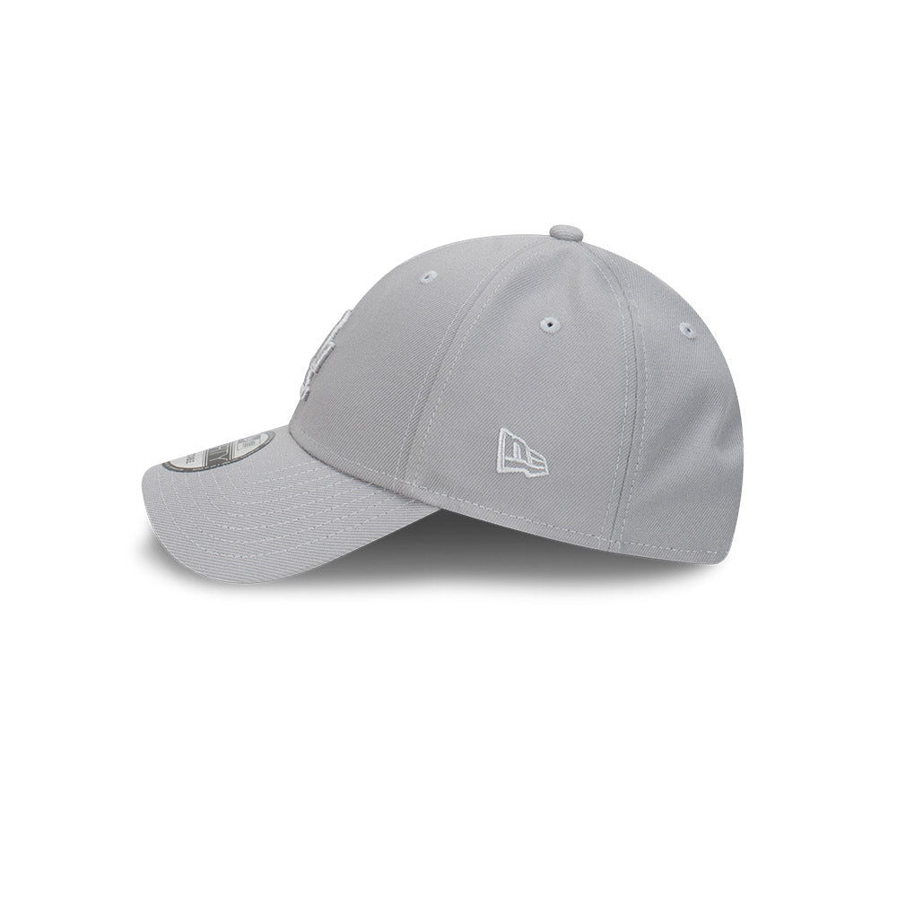 Hat Locker
