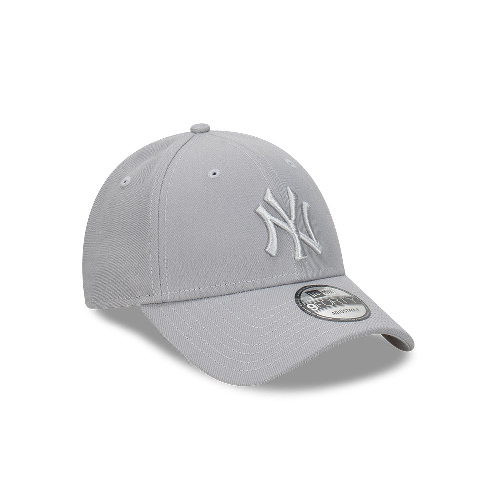 Hat Locker