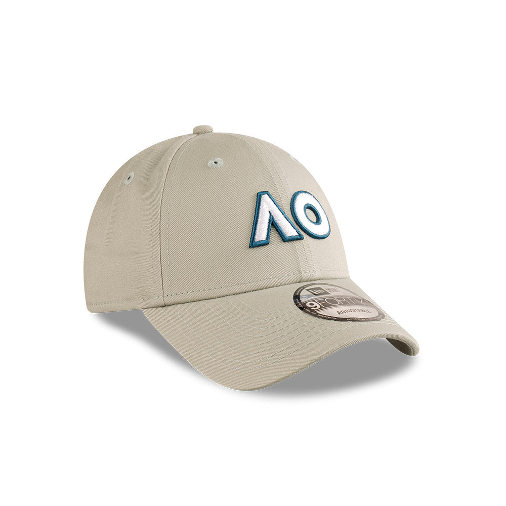 Hat Locker
