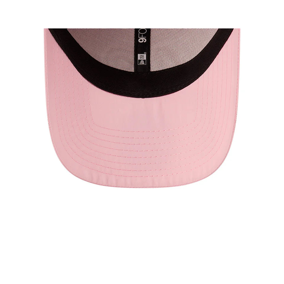 Australian Open Hat - 2025 Seasonal Performance Outline AO Pink Tennis 9Forty Strapback Cap - New Era