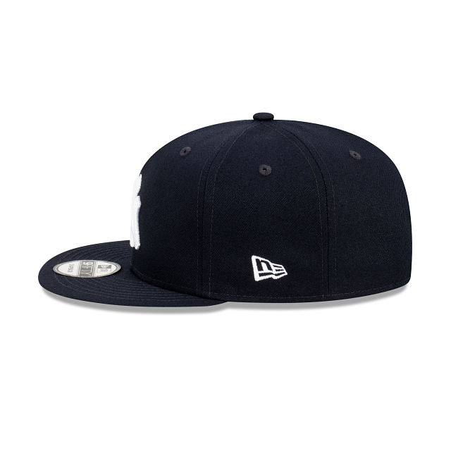 New York Yankees Hat - Navy Official Team Colour MLB 9Fifty Snapback Cap - New Era