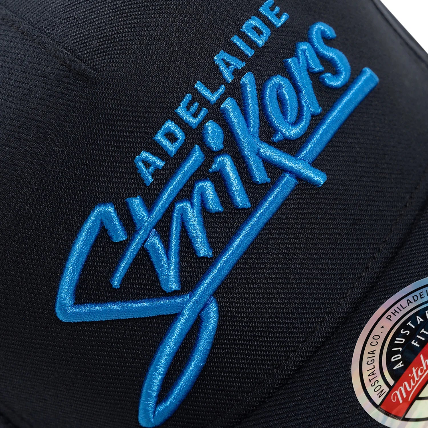 Adelaide Strikers Hat - BBL Black Team Logo Classic Redline Snapback Cap - Mitchell & Ness