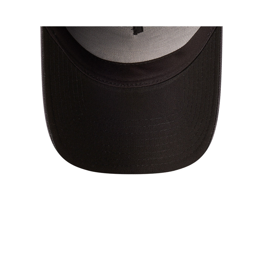 Hat Locker