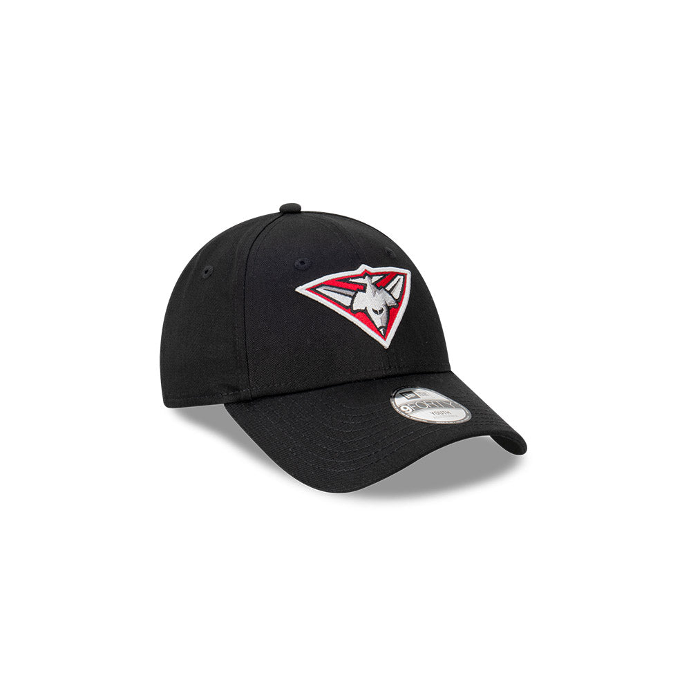 Essendon Bombers Youth Hat - AFL 2024 Official Team Colour 9Forty Kids Strapback Cap - New Era