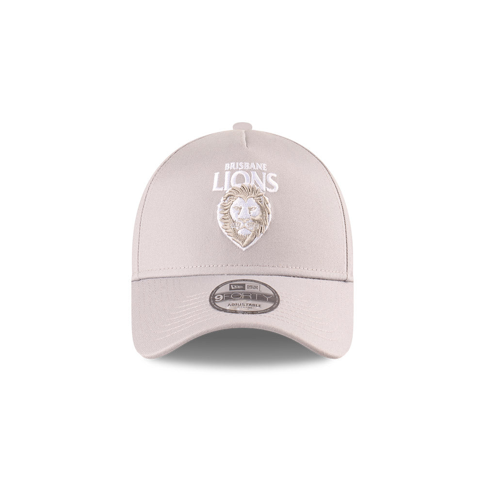 Hat Locker