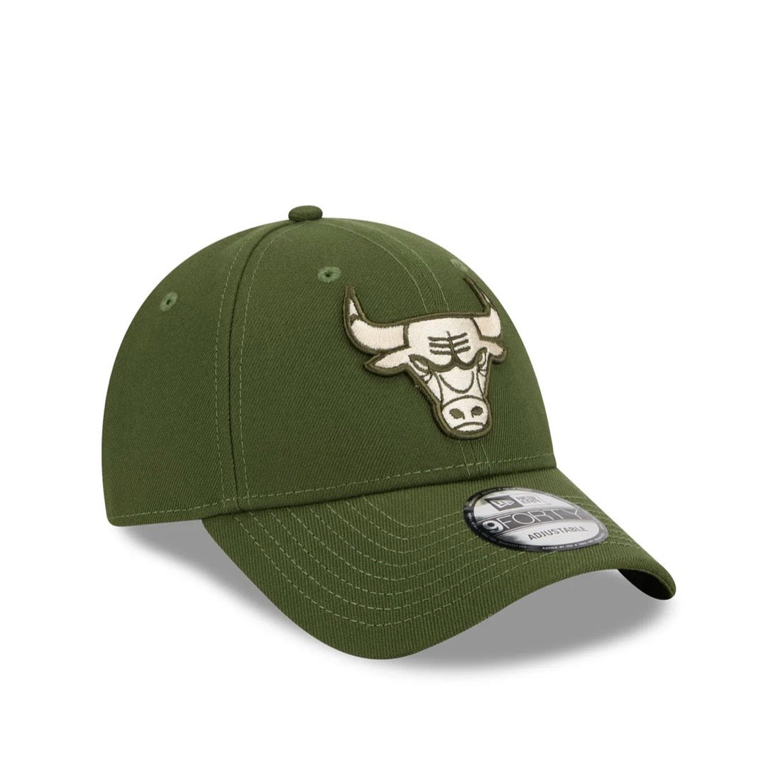 Chicago Bulls Hat - Rifle Green Ivory NBA 9Forty Snapback Cap - New Era