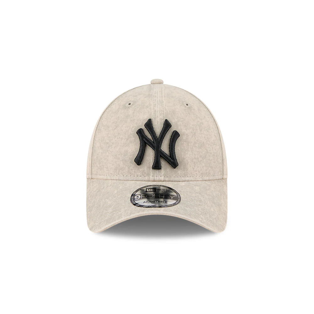 New York Yankees Hat - Washed Pebble Black MLB 9Forty Snapback Cap - New Era