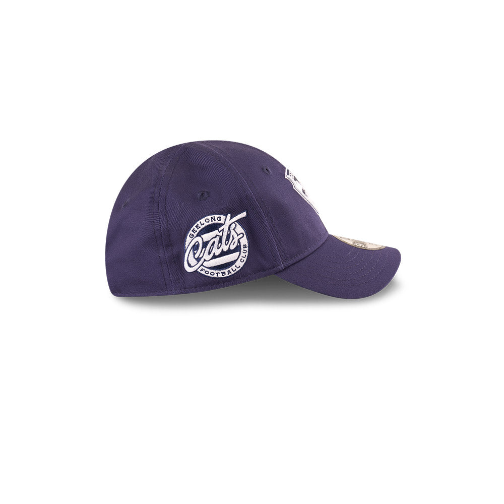 Hat Locker