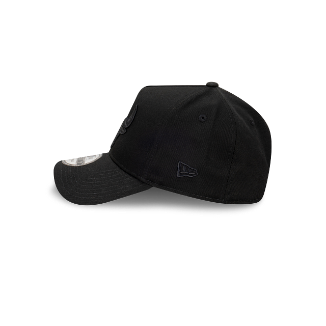 Chicago Bulls Hat - Black on Black 9Forty A-Frame NBA Snapback Cap - New Era