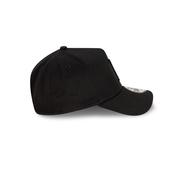 Boston Red Sox Hat - Black on Black 9Forty A-Frame MLB Snapback Cap - New Era