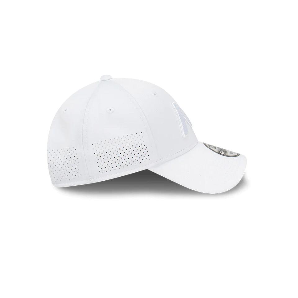 Australian Open Hat - 2024 Performance Core AO White 9Forty Strapback Cap - New Era