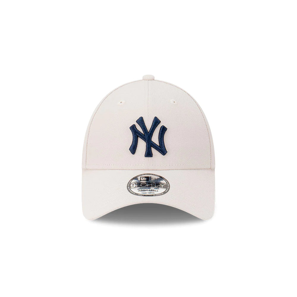 New York Yankees Hat - Repreve Stone 9Forty MLB Strapback Cap - New Era
