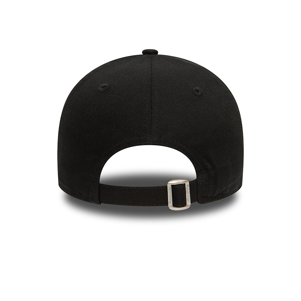 Hat Locker