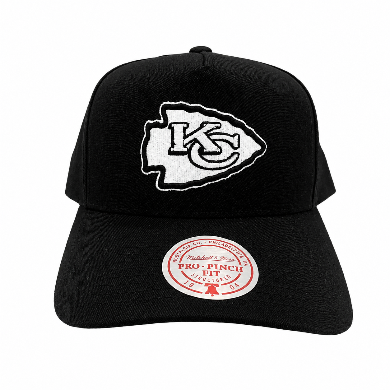 Kansas City Chiefs Hat - Black and White Pro Pinch NFL American Football Snapback Cap - Mitchell & Ness