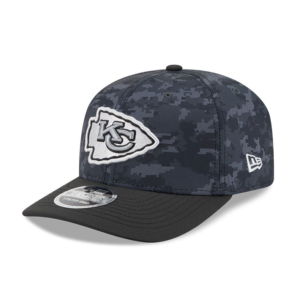 Kansas City Chiefs Hat - Dark Camo Salute To Service NFL 9Seventy Adjustable Stretch Snapback Cap - New Era